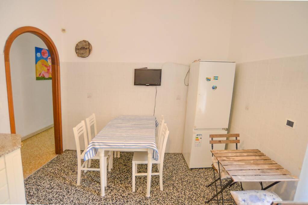 דירות סאבונה Larte Al Mare Vicino Spiaggia Con Ac E Wifi מראה חיצוני תמונה